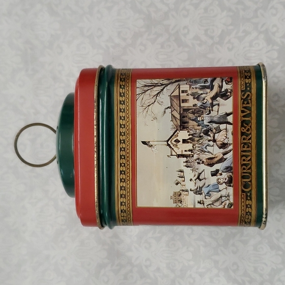 Christmas Candle Tin Currier & Ives 1991 VTG Decor Cinnamon Scent Winter - Picture 10 of 14
